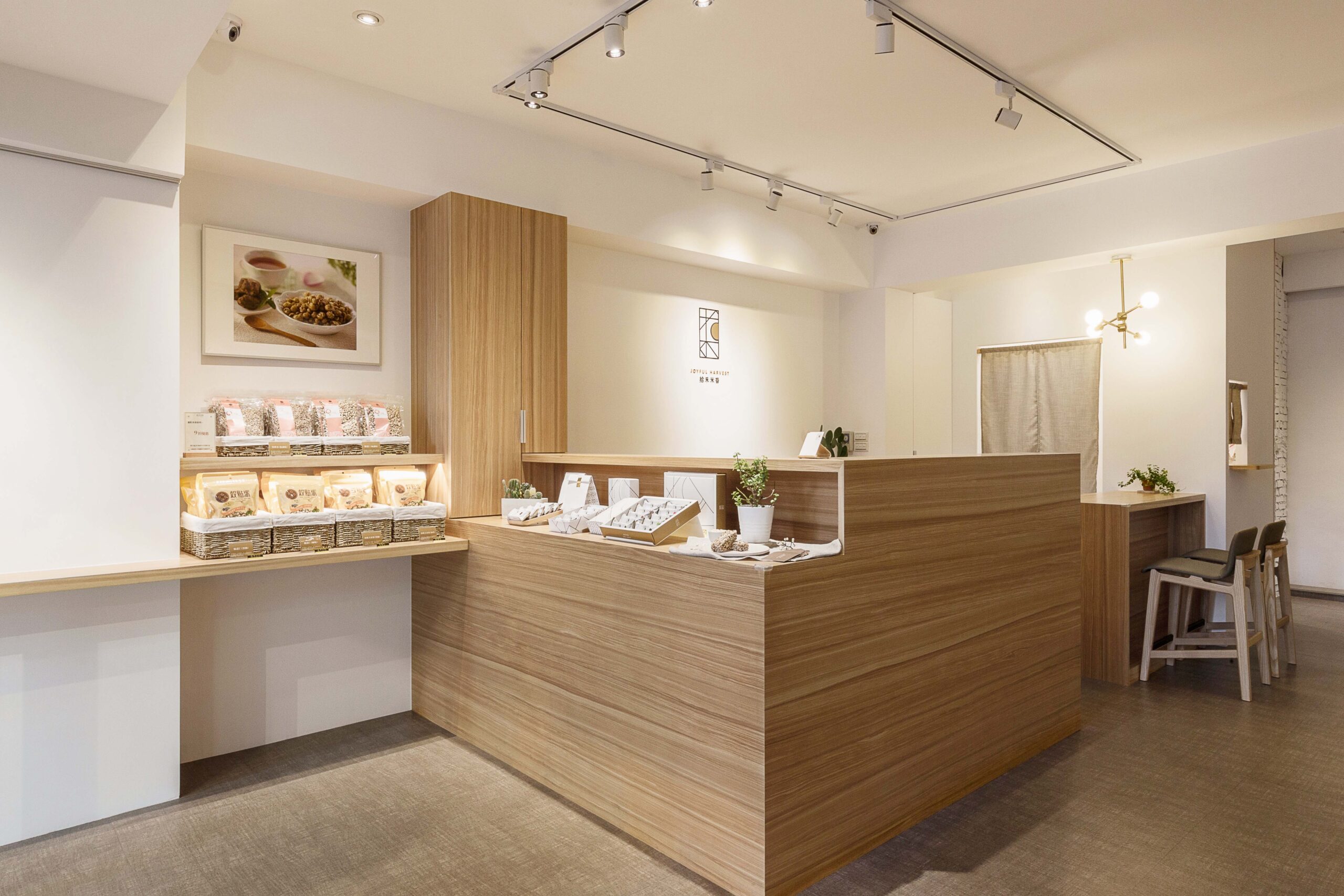 台湾 ポン菓子専門店の内装設計・施工事例