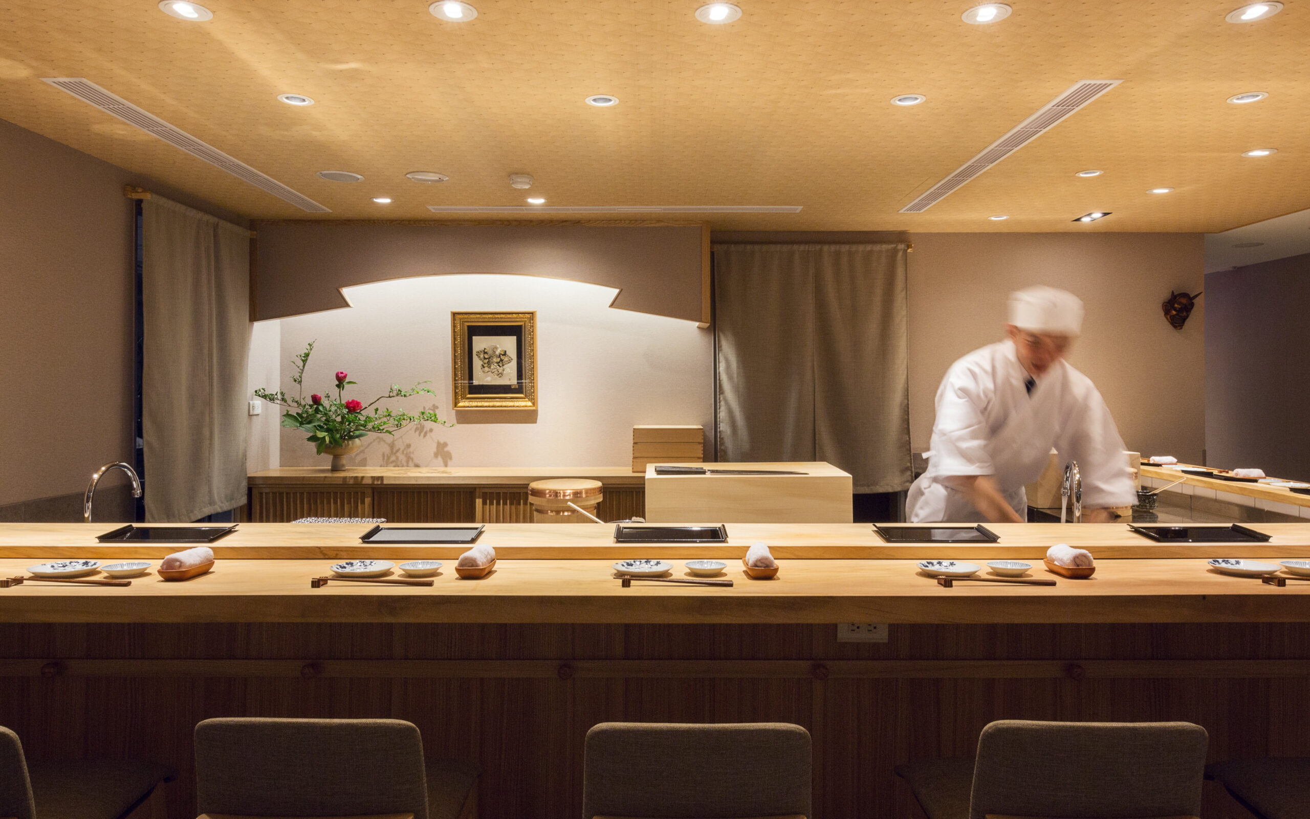 台湾の鮨店(寿司店)の内装施工事例