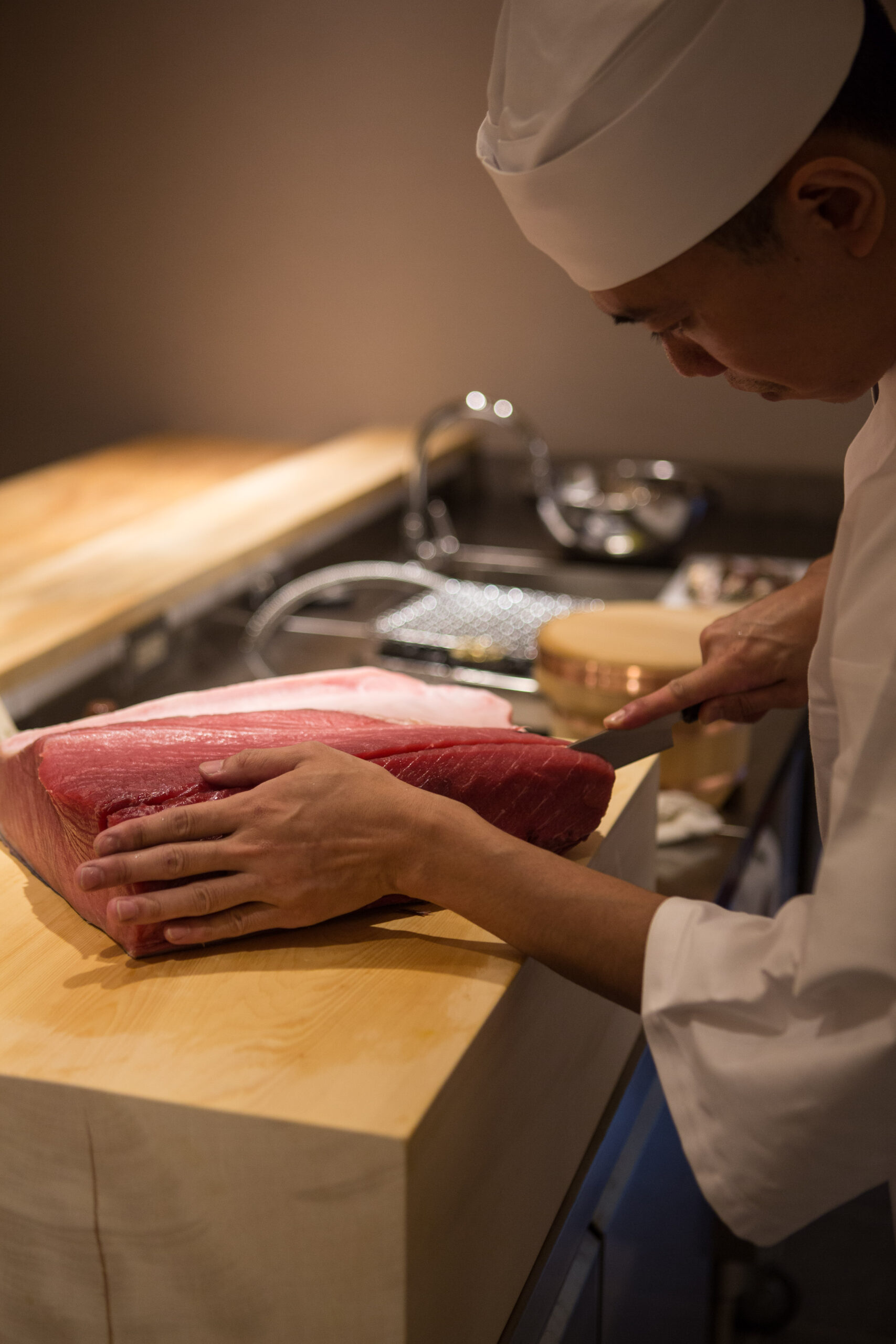 台湾の鮨店(寿司店)の内装施工事例