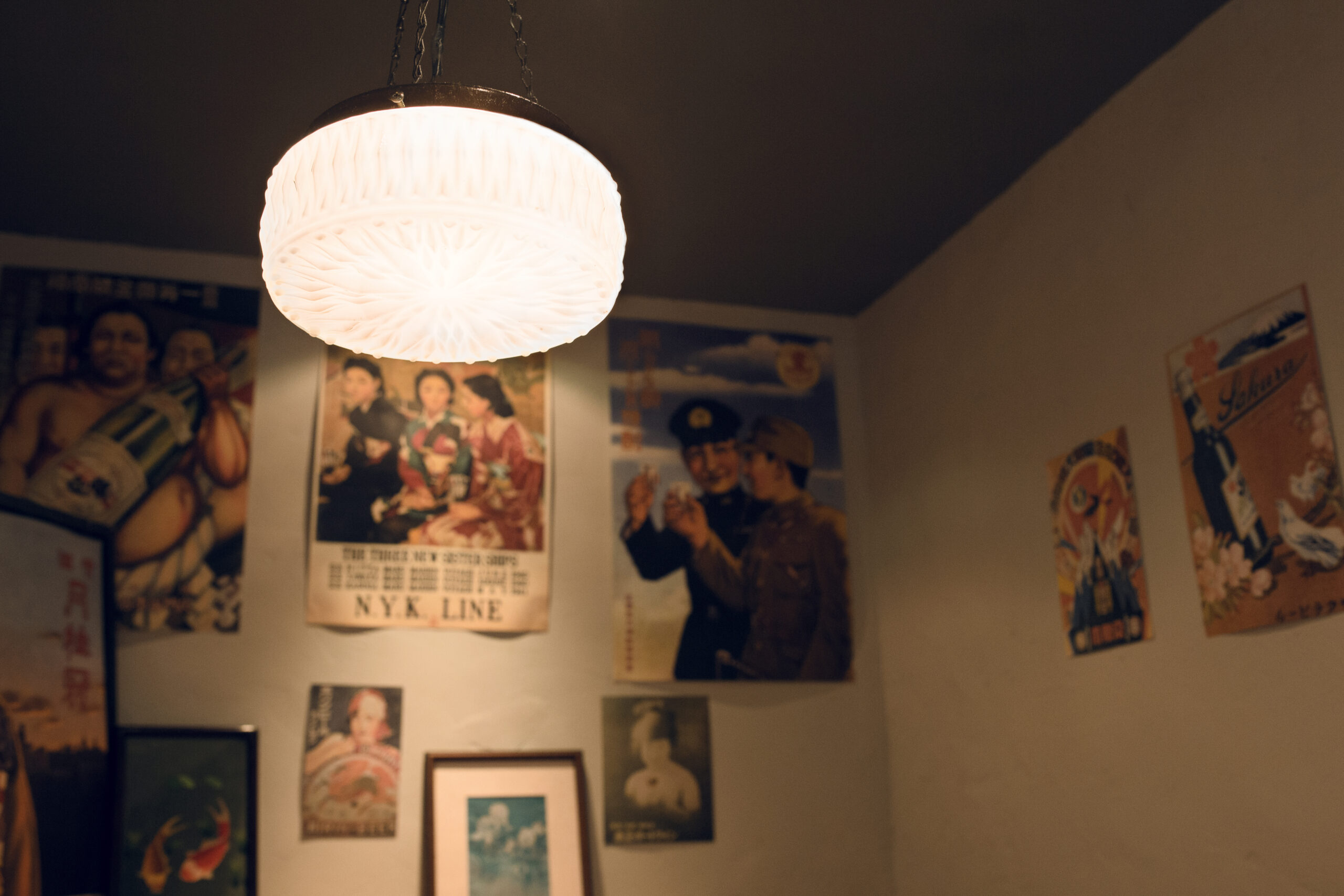 大正ロマンを醸し出すインテリアデザイン|居酒屋内装工事(台湾)